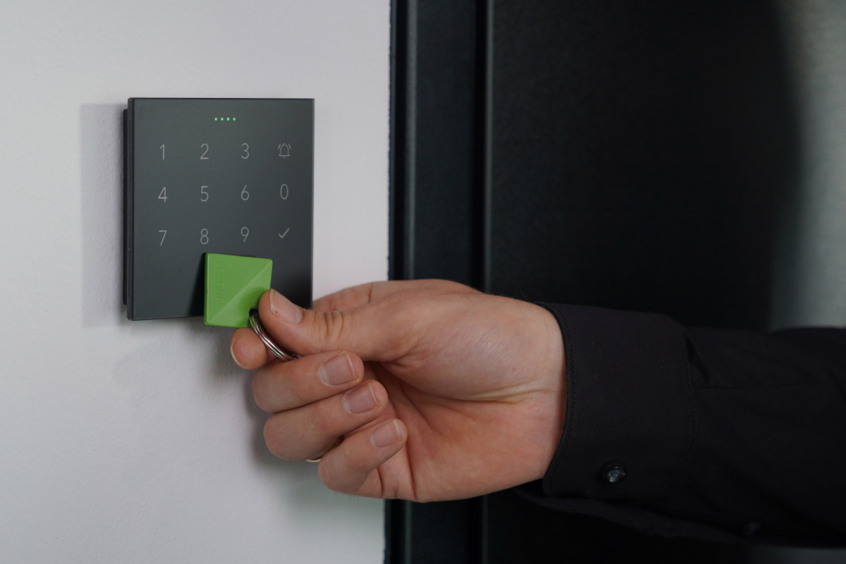 NFC Code Touch Tree Anthracite