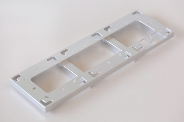 Mounting Frame 3-Way Silver