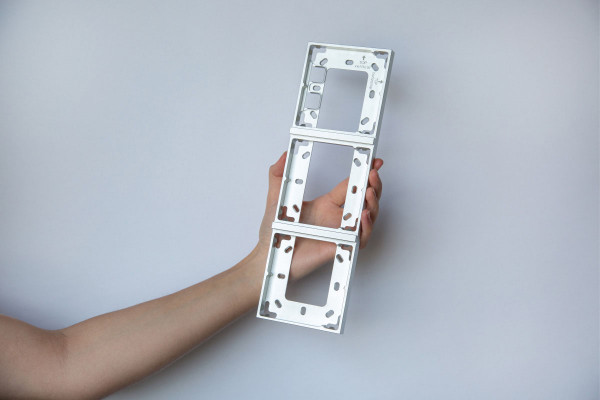 Mounting Frame 3-Way Silver