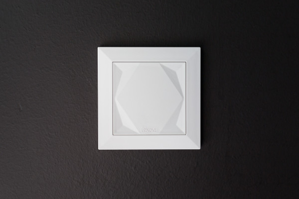 Touch Air White