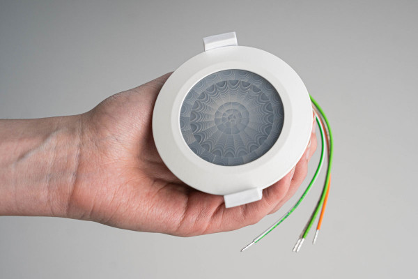 Flush-mounted Presence Sensor Tree White