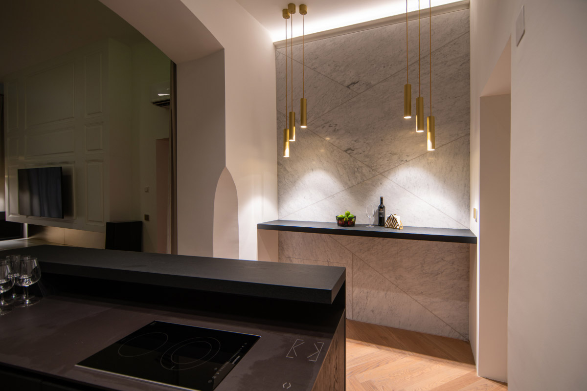 Pendulum Slim RGBW Tree Gold
