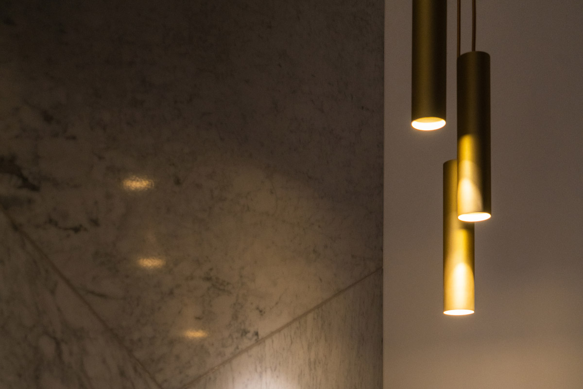 Pendulum Slim RGBW Tree Gold
