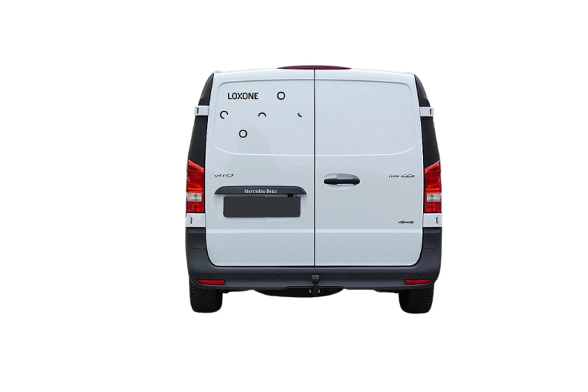 Autoaufkleber Logo mit Halo in Schwarz