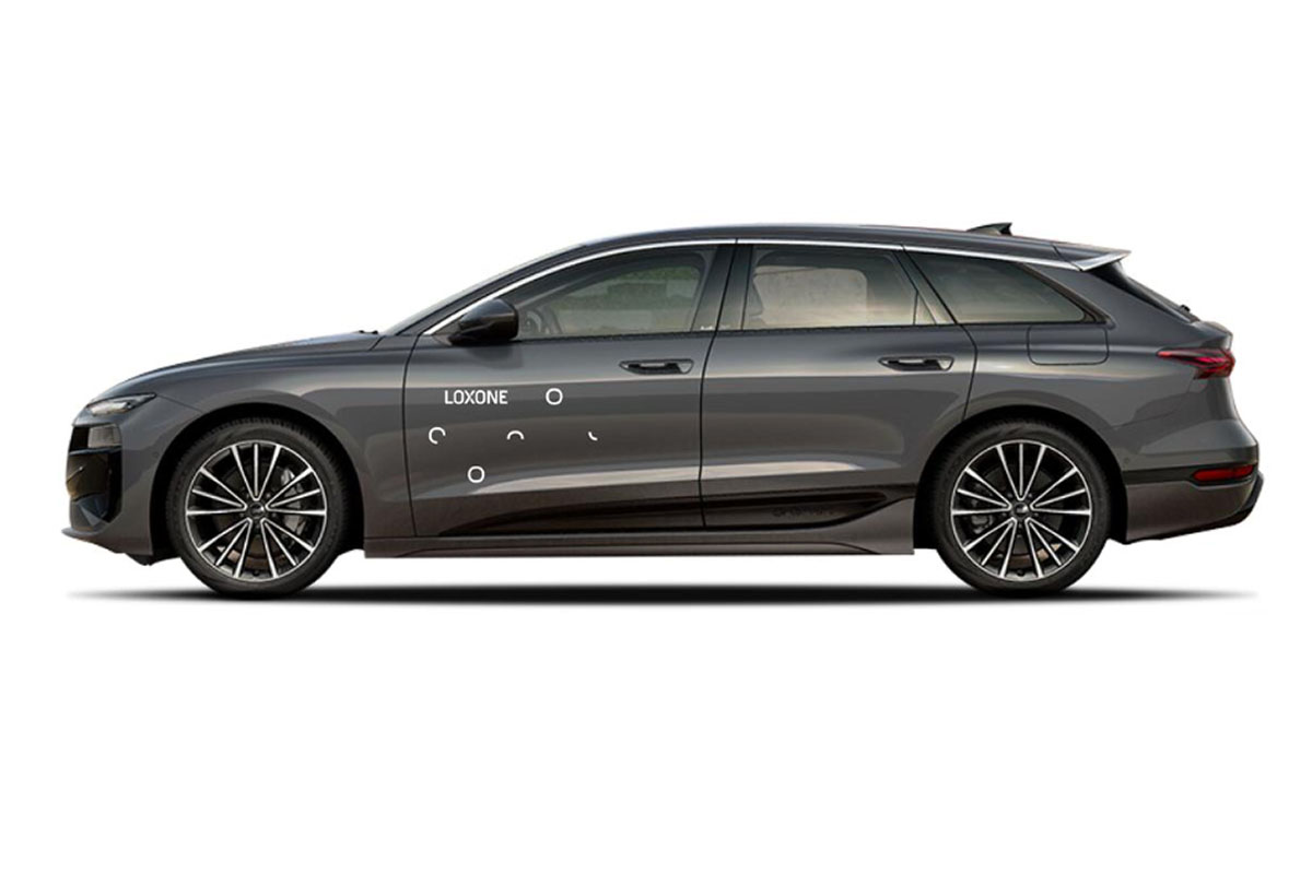 Car Sticker Logo Halo white